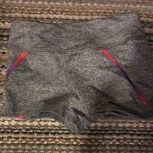 F21 workout shorts w/zip back pocket